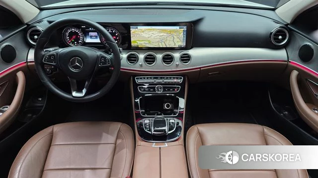 Mercedes-Benz E-Class W213 id 4520930 из Кореи 27
