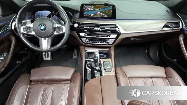 BMW 5 Series (G30) id 3469588 из Кореи 17