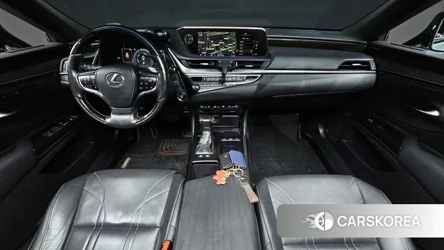 Lexus ES300h 7th generation id 3778817 из Кореи 17