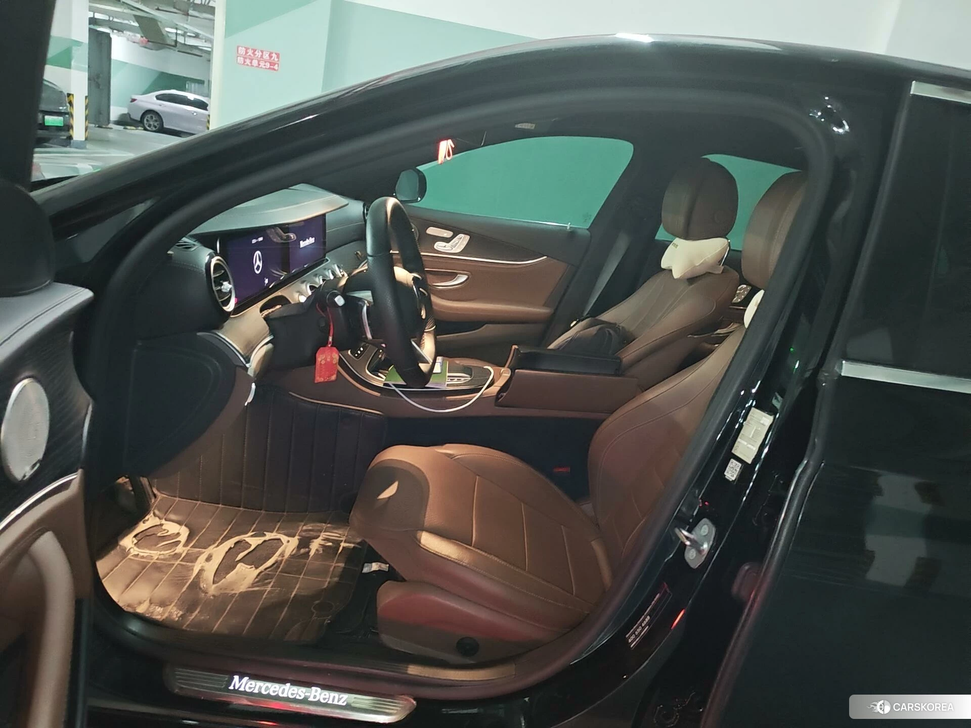 Mercedes-Benz E-Class id 4479397 из Китая 18