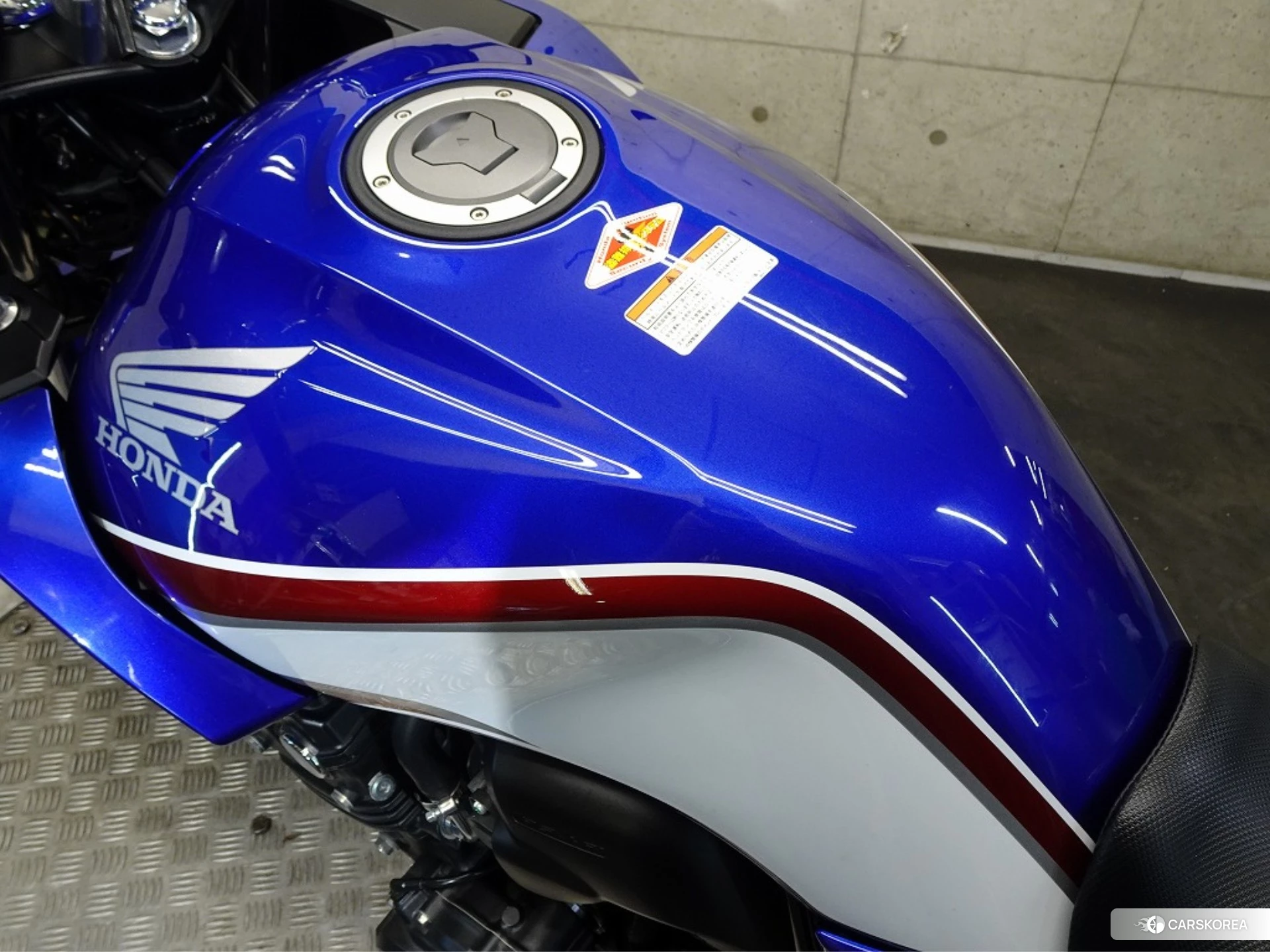Проданный Honda CB400SF BOLDOR ABS id 4374337 из Японии, фото 27