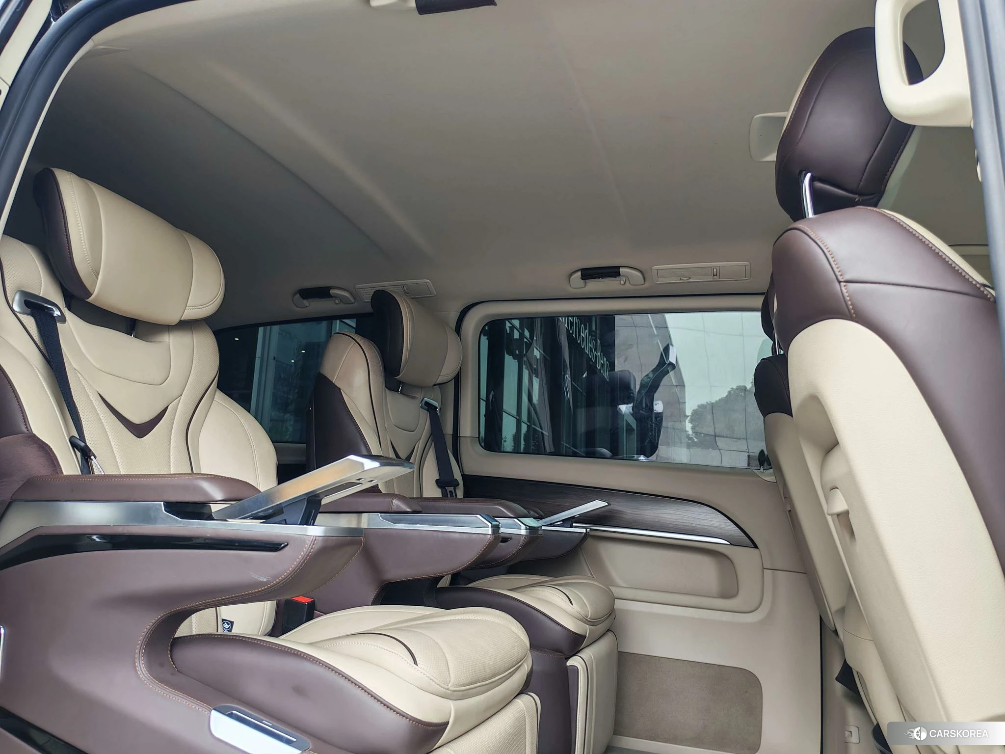 Mercedes-Benz V-class id 4479808 из Китая 27