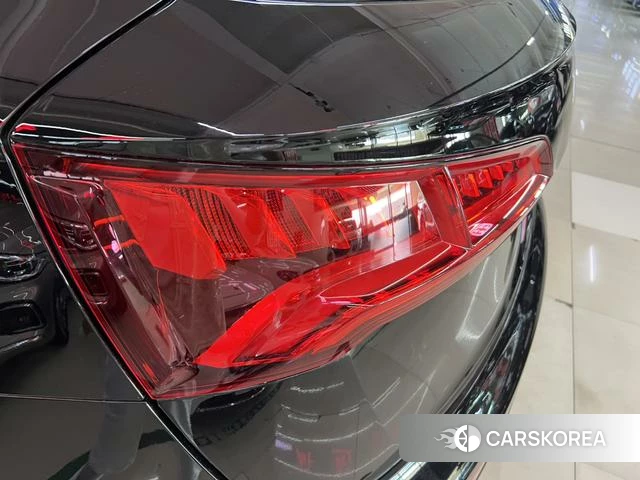 Audi Q5L id 4253770 из Китая 21
