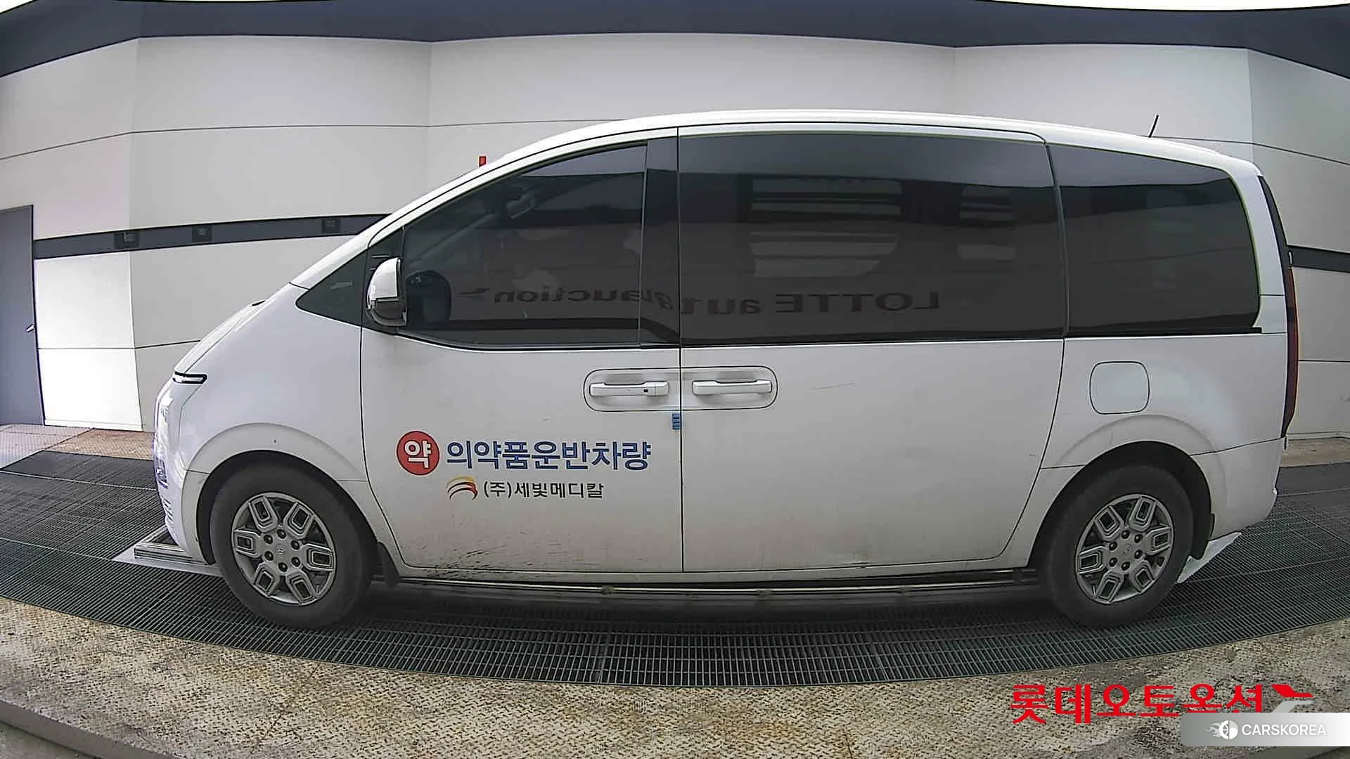 Hyundai Staria id 3875763 из Кореи 35