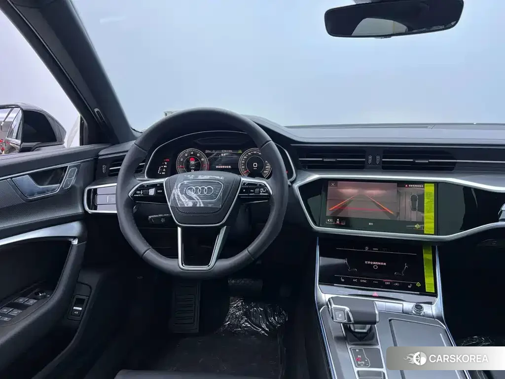 Audi A6L id 4559644 из Китая 30