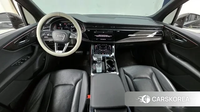 Audi Q7 (4M) id 3771878 из Кореи 17
