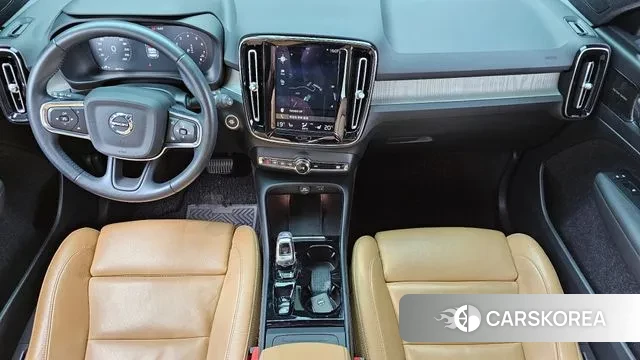 Volvo XC40 id 3747155 из Кореи 17