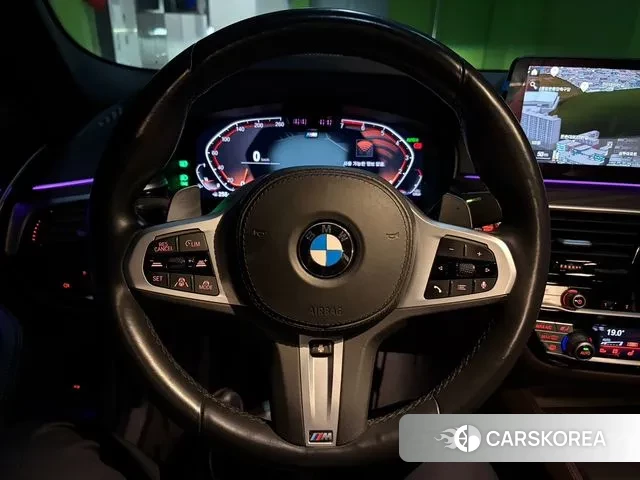 BMW 5 Series (G30) id 3484030 из Кореи 17