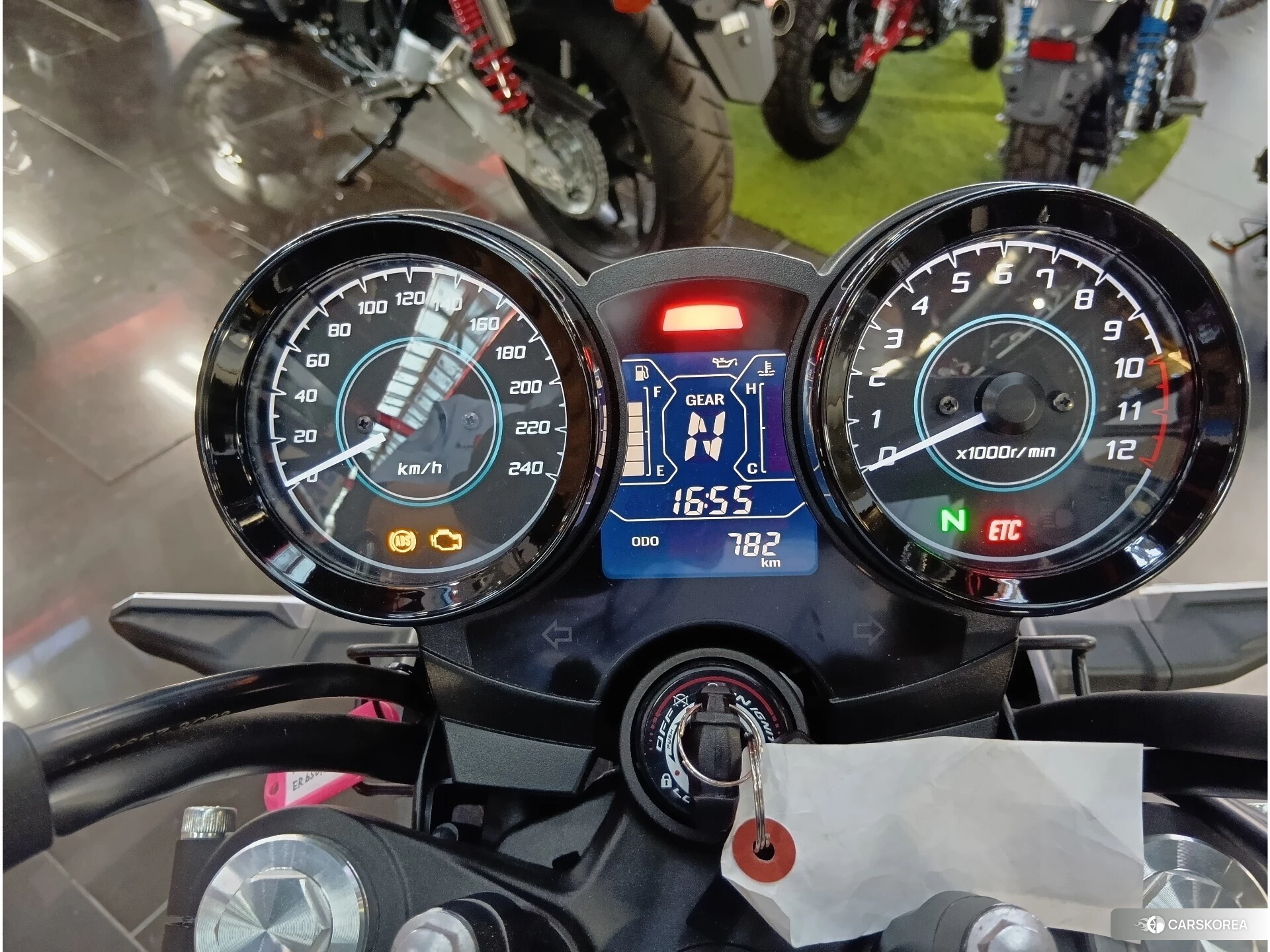 Kawasaki Z650RS id 4192811 из Японии 10