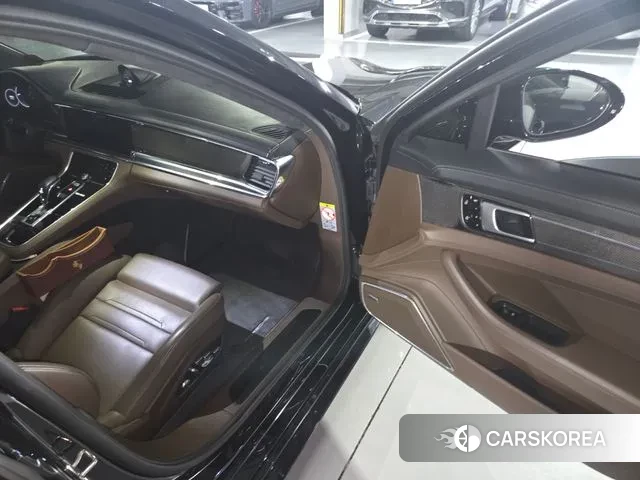 Porsche Panamera (971) id 3417329 из Кореи 9