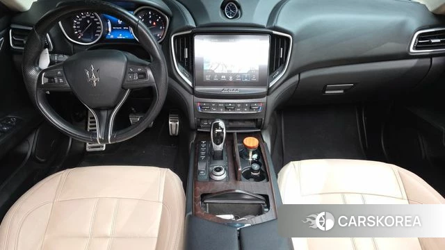 Maserati Ghibli id 4652318 из Кореи 17