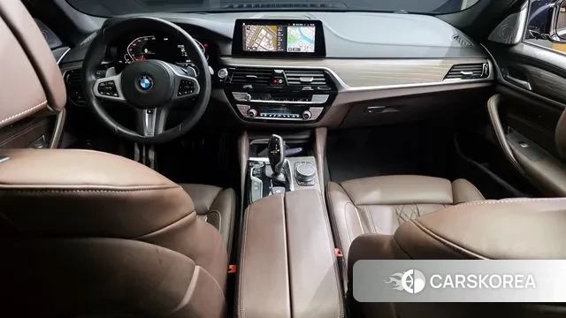 BMW 5 Series (G30) id 3202918 из Кореи 17