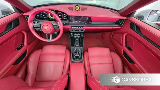 Porsche 911(992) id 3217768 из Кореи 17