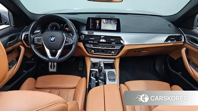 BMW 5 Series (G30) id 3024731 из Кореи 17