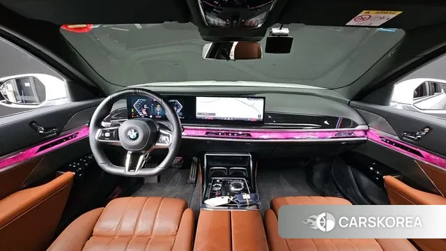 BMW 7 Series (G70) id 3751009 из Кореи 17