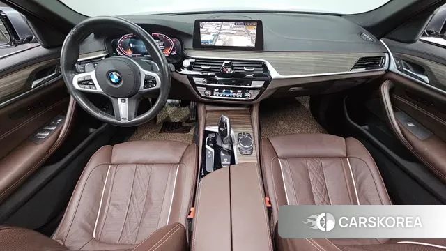 BMW 5 Series (G30) id 3065489 из Кореи 17