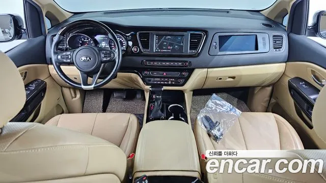 Kia The New Carnival id 2515126 из Кореи 17