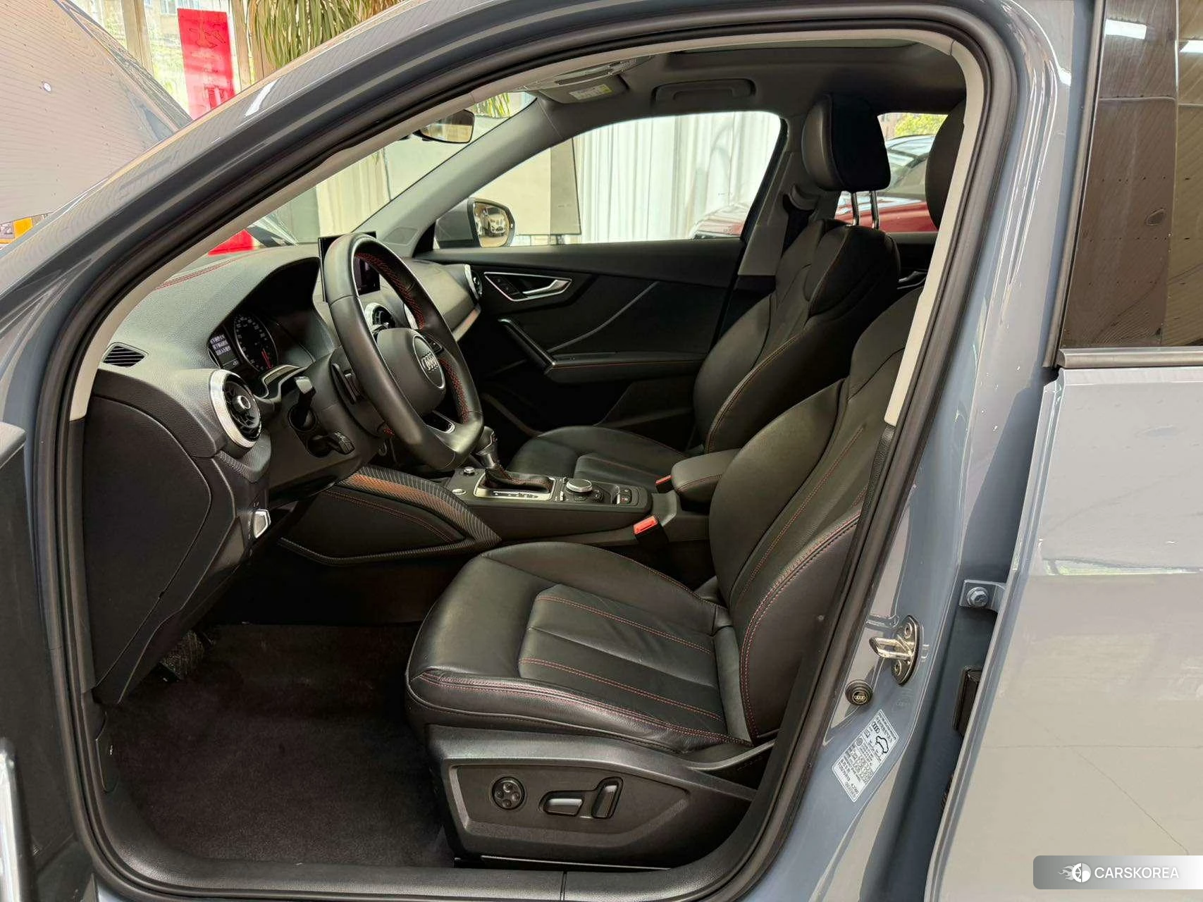 Audi Q2L id 4473365 из Китая 19