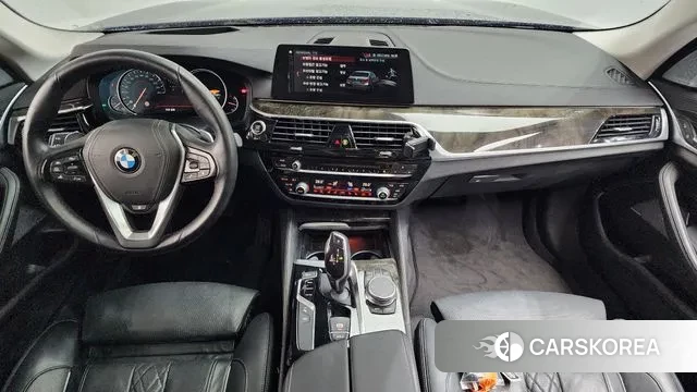 BMW 5 Series (G30) id 3510022 из Кореи 17