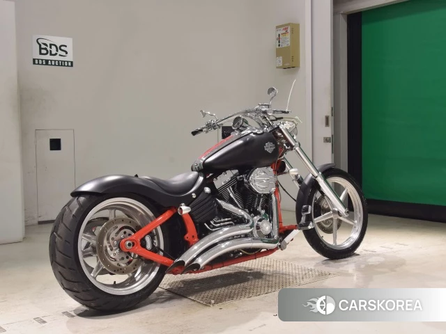 Проданный Harley-Davidson Rocker C FXCWC1580 2011 из Японии, фото 2