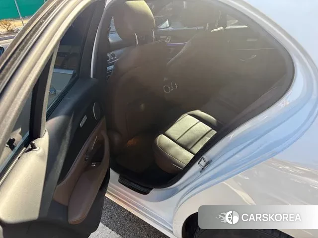 Mercedes-Benz E-Class W213 id 3503622 из Кореи 12