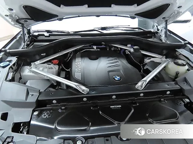 BMW X5 (G05) id 3679483 из Кореи 17