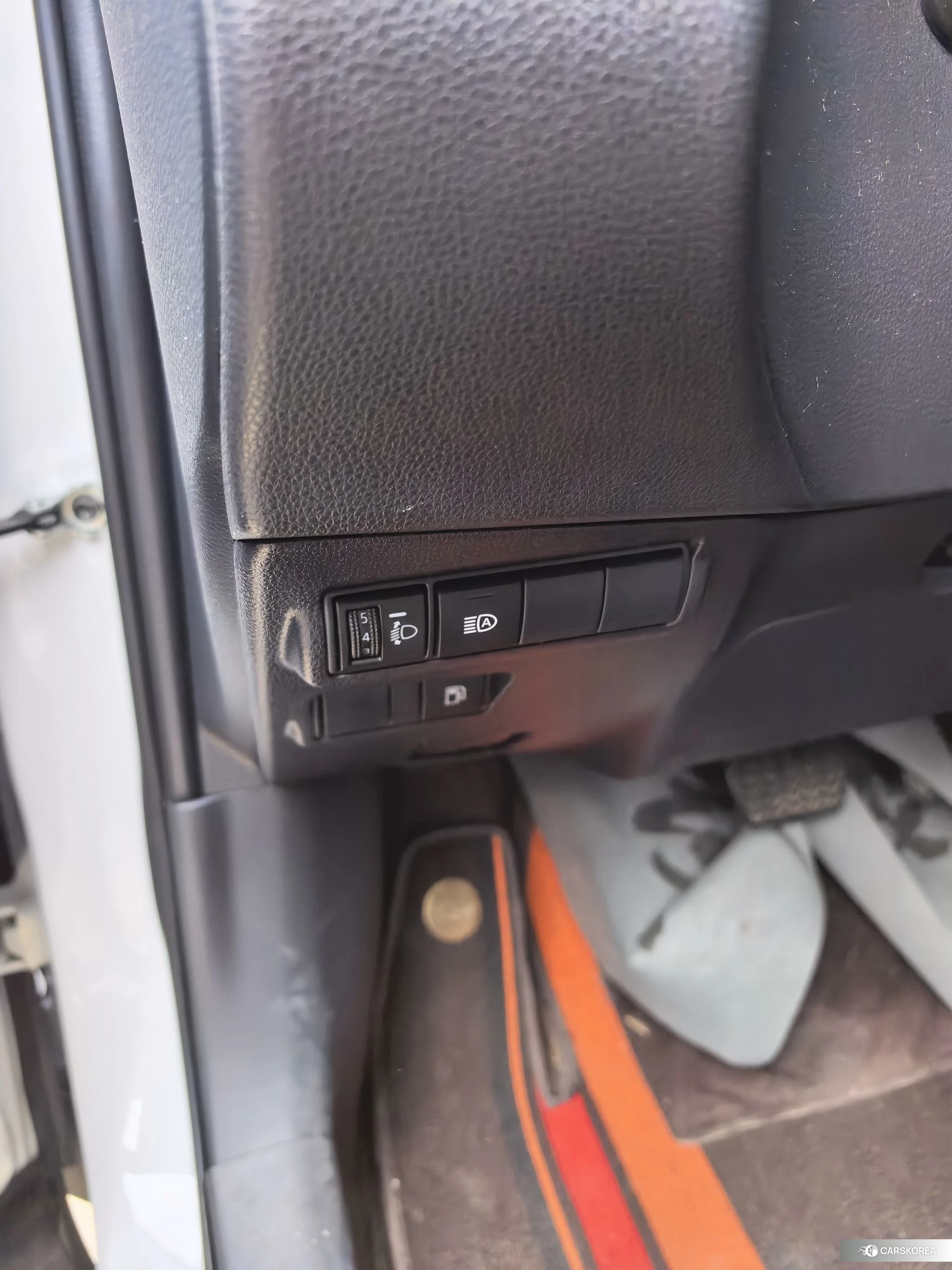 Toyota Corolla id 4513780 из Китая 13