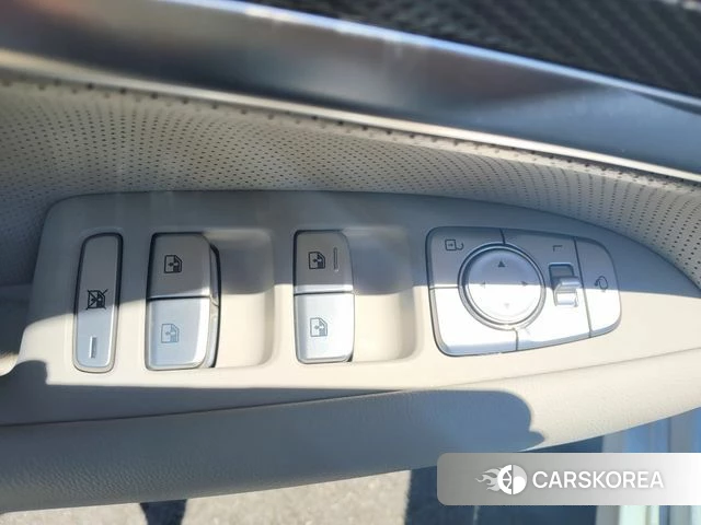 Genesis The New G70 id 4402335 из Кореи 17