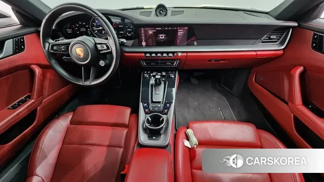 Porsche 911(992) id 3587943 из Кореи 17