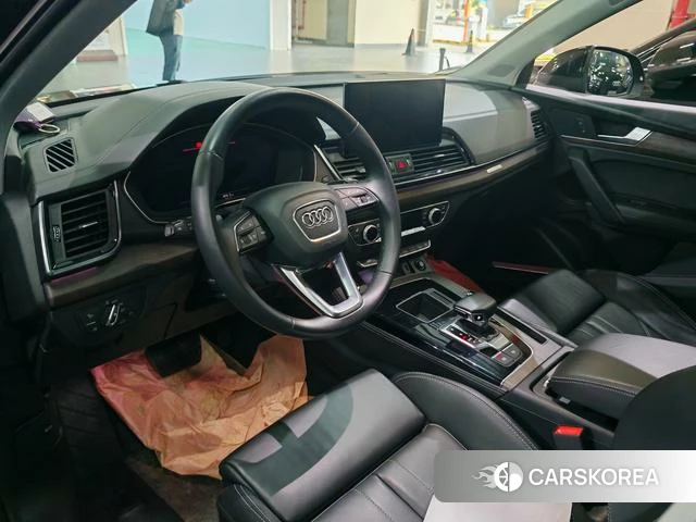 Audi Q5L id 4341825 из Китая 12