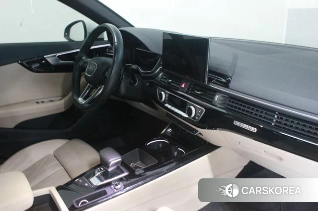 Audi A4 (B9) id 3878906 из Кореи 17