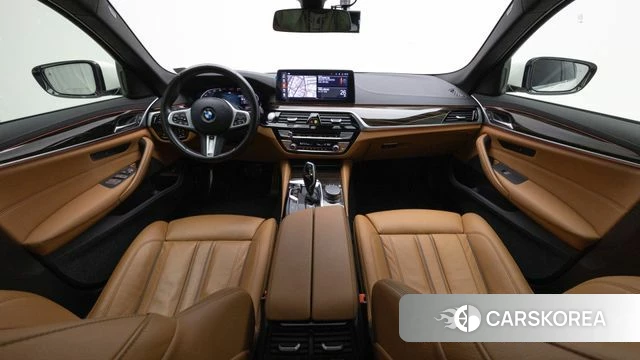 BMW 5 Series (G30) id 3866411 из Кореи 17