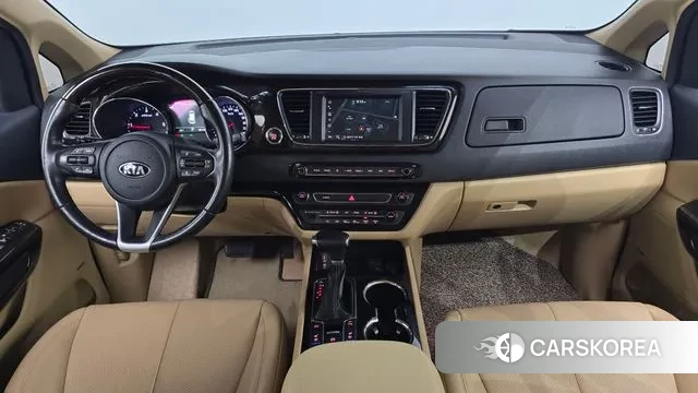 Kia The New Carnival id 3033984 из Кореи 17