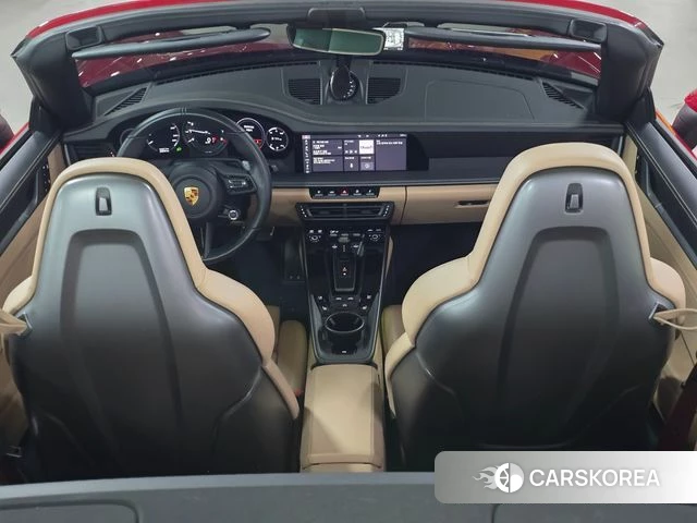 Porsche 911(992) id 4453375 из Кореи 17