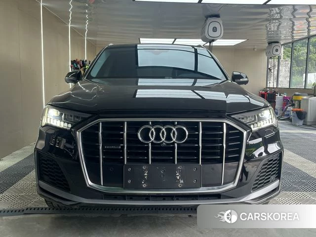 Audi Q7 id 4299914 из Китая 21