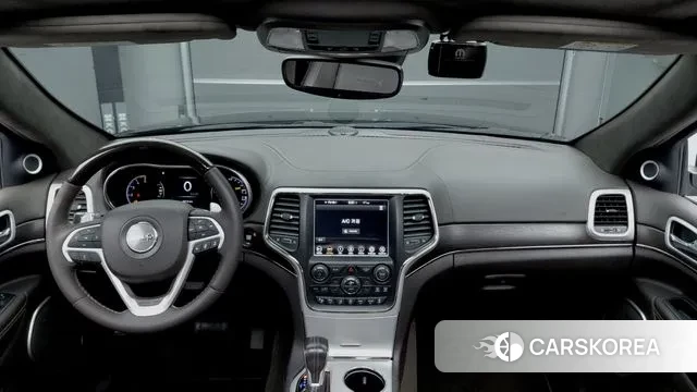 Jeep Grand Cherokee id 3687550 из Кореи 17