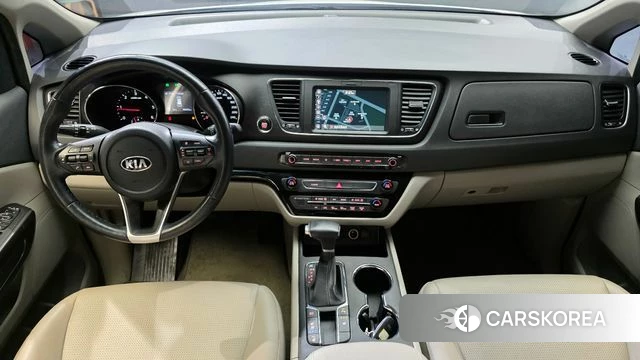 Kia The New Carnival id 3911356 из Кореи 17