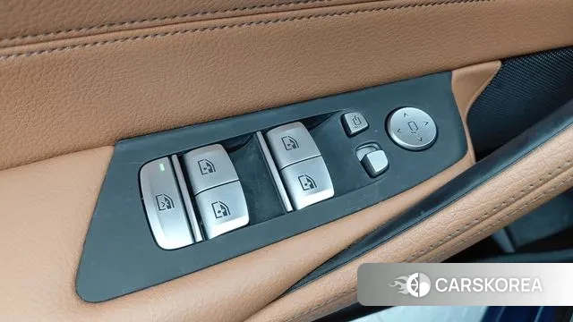 BMW 5 Series (G30) id 3214240 из Кореи 17