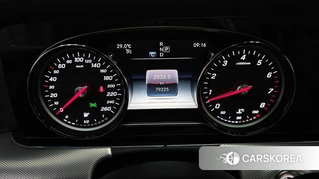 Mercedes-Benz E-Class W213 id 4604948 из Кореи 29