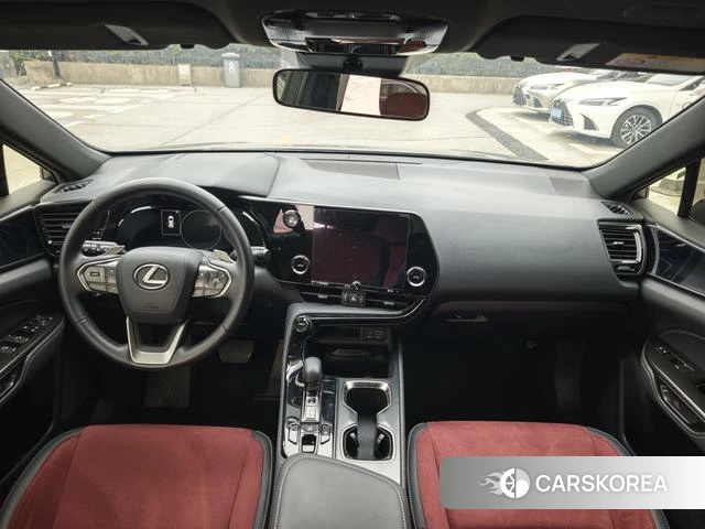 Lexus NX id 4240126 из Китая 18