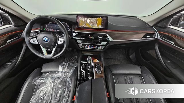 BMW 5 Series (G30) id 3865820 из Кореи 17