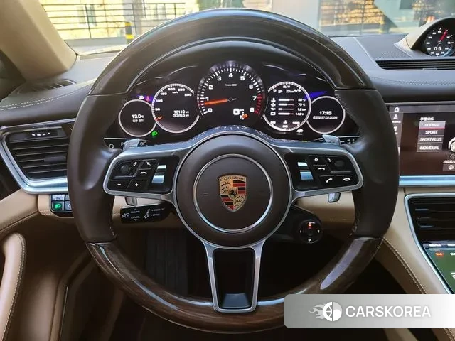 Porsche Panamera (971) id 3728442 из Кореи 17