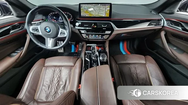 BMW 5 Series (G30) id 3712123 из Кореи 17