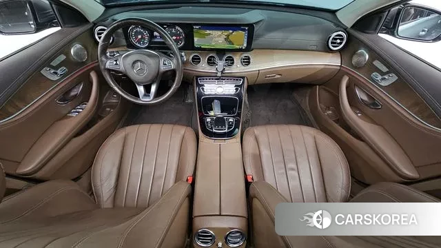 Mercedes-Benz E-Class W213 id 3396993 из Кореи 17