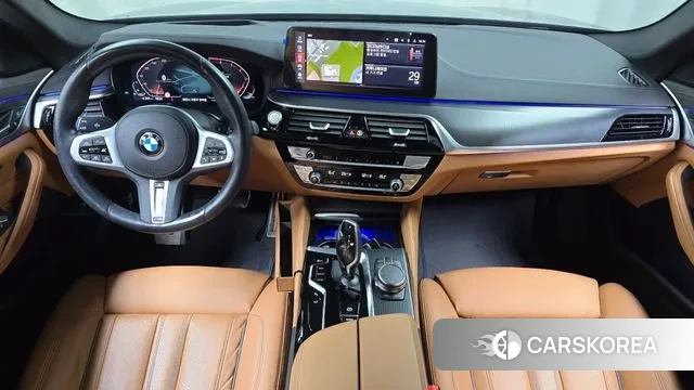 BMW 5 Series (G30) id 3207337 из Кореи 17