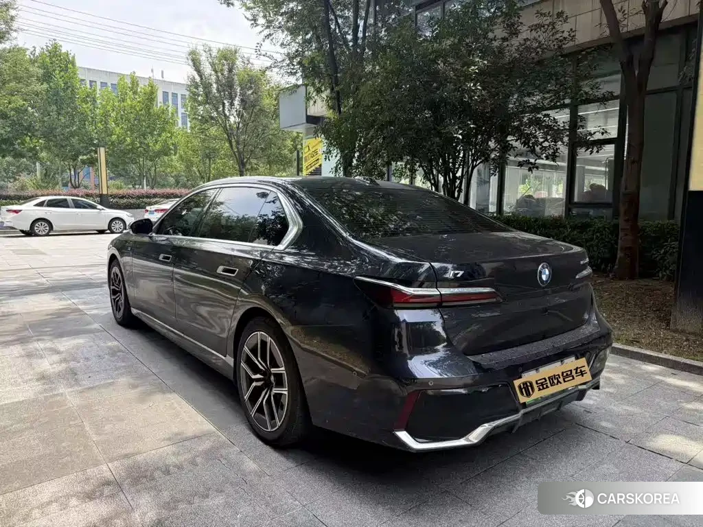 BMW i7 id 4583877 из Китая 7