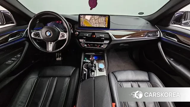 BMW 5 Series (G30) id 3412002 из Кореи 17