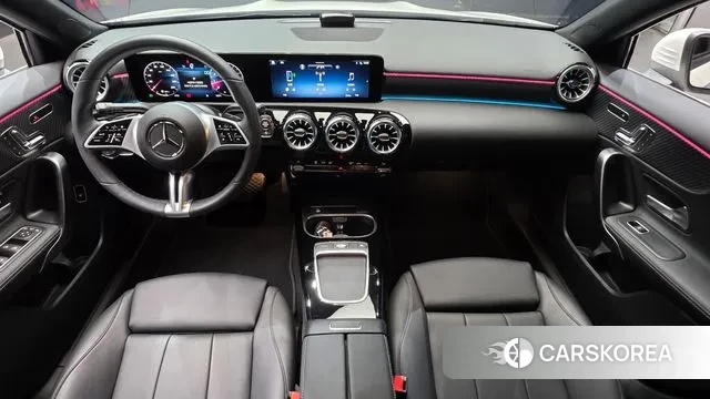 Mercedes-Benz A-Class W177 id 3596305 из Кореи 17