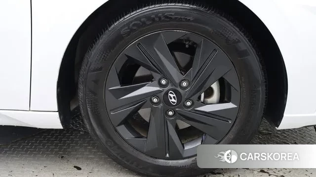 Hyundai Avante (CN7) id 3503630 из Кореи 17