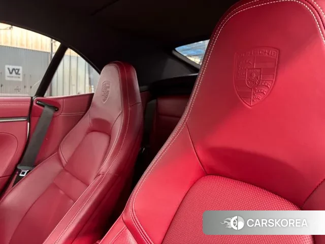 Porsche 911(992) id 3268839 из Кореи 14